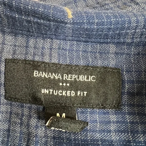 Banana Republic Navy Checkered Button-Down Shirt – Untucked Fit - Picture 2 of 6